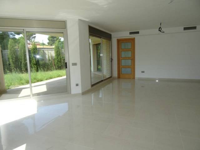 Villa in Salou, Catalonia, Spain 5 - 15099657