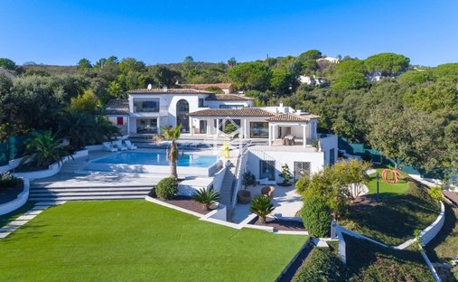 Villa in Grimaud, Provence-Alpes-Côte d'Azur, France 1