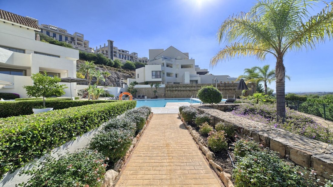 Penthouse in Cancelada, Estepona, Andalusia 1 - 15096159