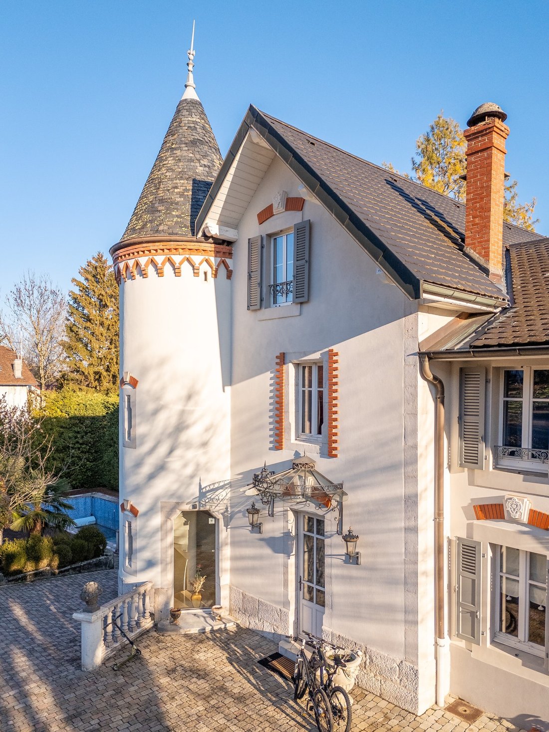 House in Divonne-les-Bains, Auvergne-Rhône-Alpes, France 3 - 12261876