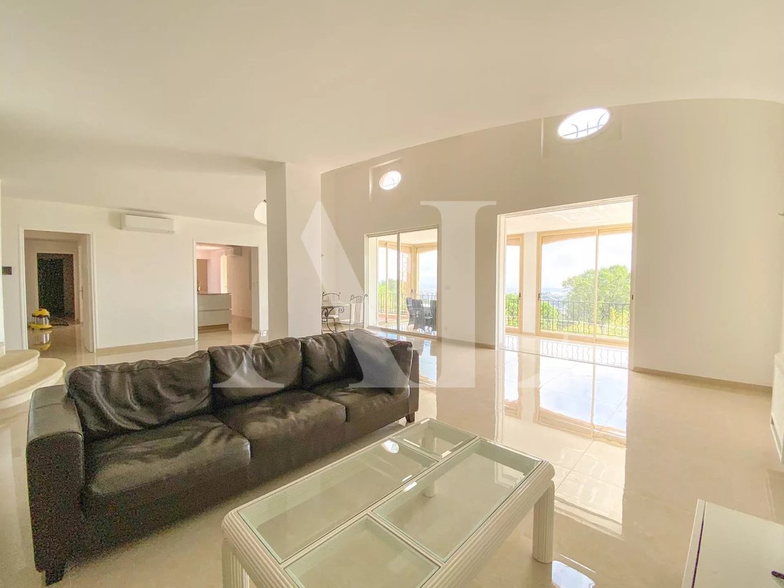 Villa in Riquebonne-Ferratone-Pizou, Vallauris, France 5 - 15098710