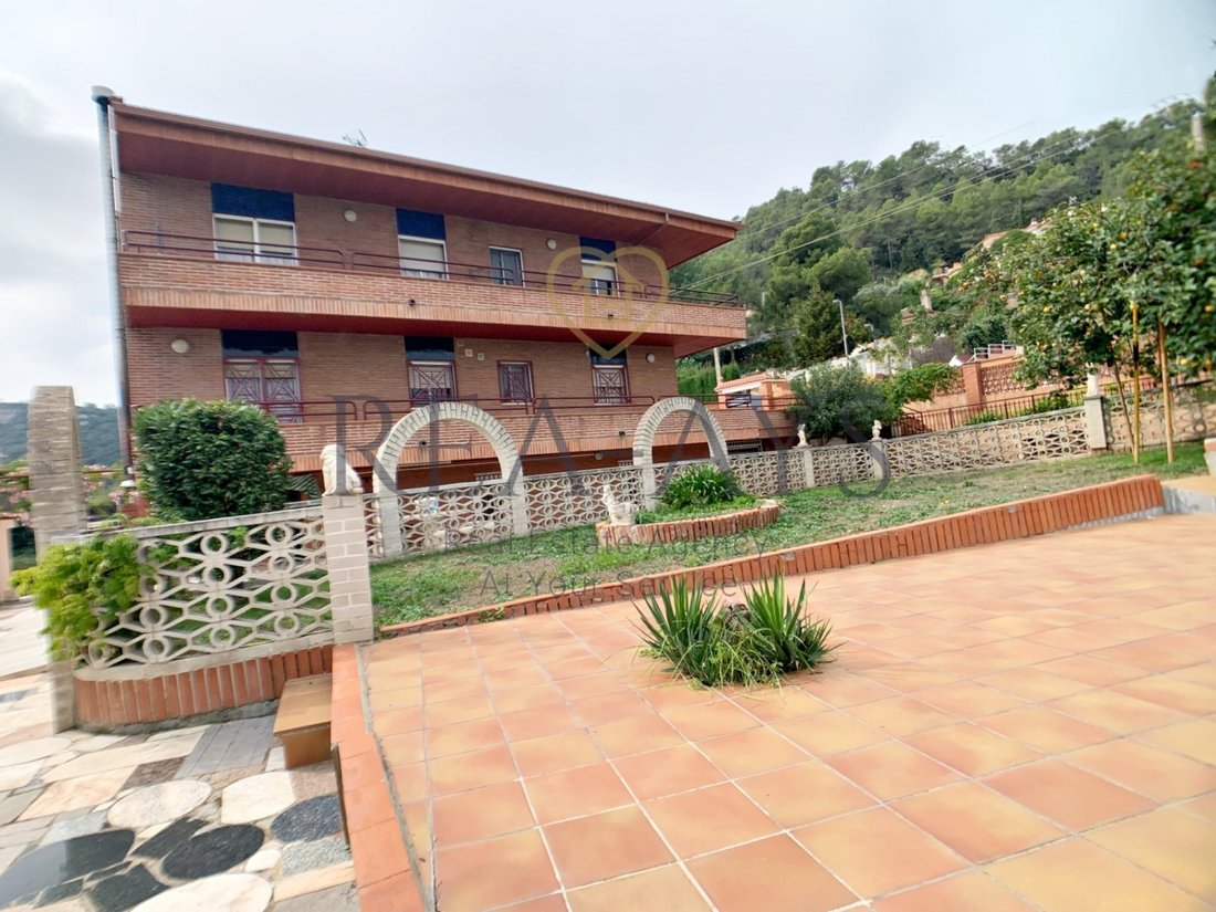 Villa in Vallirana, Catalonia, Spain 4 - 15099990