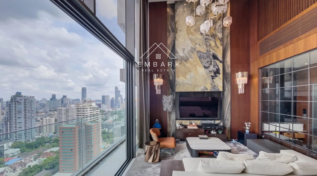 Ultra-Luxurious Penthouse Triplex with Private Swimming Pool at Vittorio Sukhumvit 39