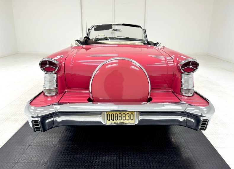Cabriolet in Morgantown, United States 4 - 15105926