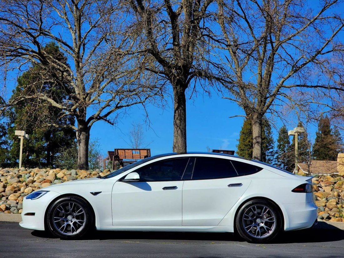 Sedan in Roseville, CA, United States 5 - 15097515