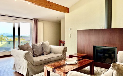Appartamento a Evian-les-Bains, Auvergne-Rodano-Alpi, Francia 1