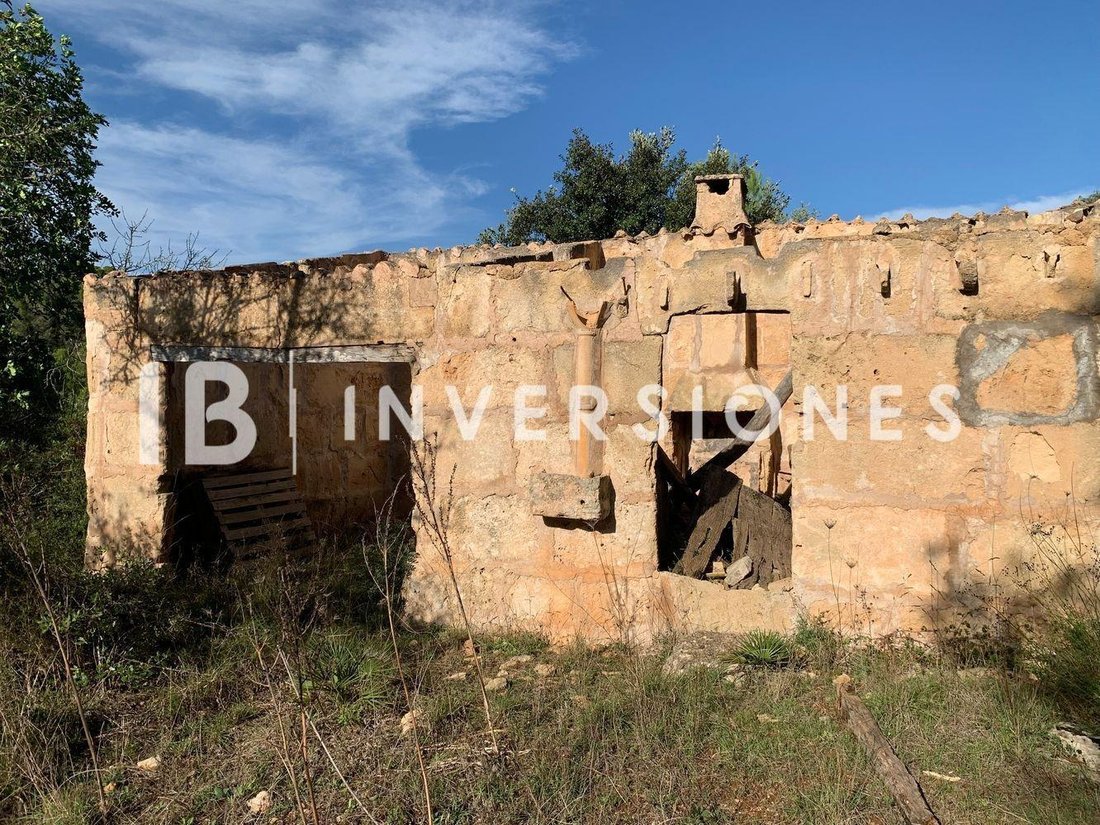 Land in Capdepera, Balearic Islands, Spain 1 - 15100193