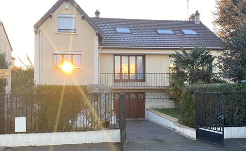 House in Chelles, Ile-de-France, France 1