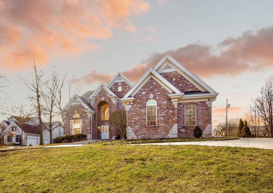 House in Creve Coeur, Missouri, United States 1 - 15101041