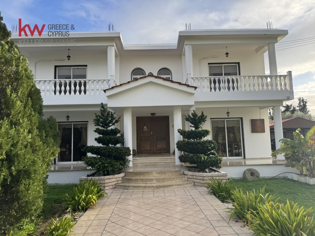 Villa in Mazotos, Larnaca, Cyprus 1 - 15097216