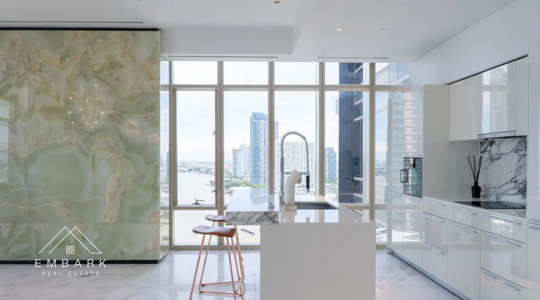 Sophisticated Riverside Living at Four Seasons Private Residences