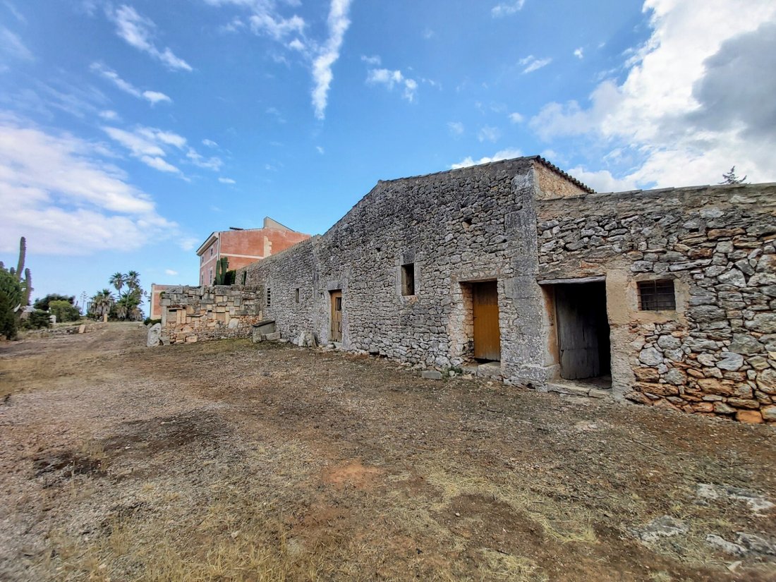 Estate in Manacor, Balearic Islands, Spain 5 - 15104913