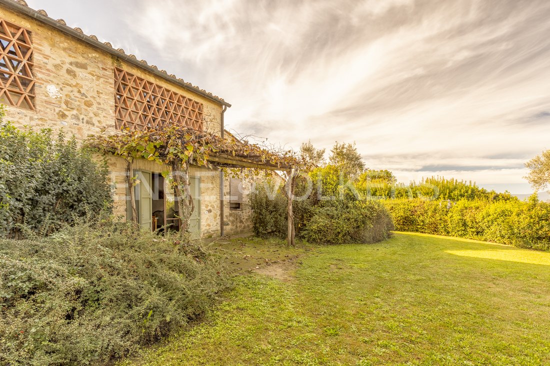Estate in Poggibonsi, Tuscany, Italy 5 - 15096624