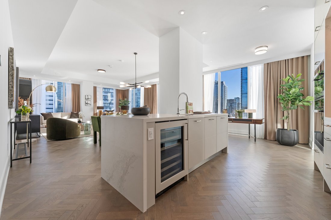 Condo in Toronto, Ontario, Canada 4 - 15112525