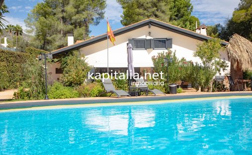 Villa in Ontinyent, Valencian Community, Spain 1