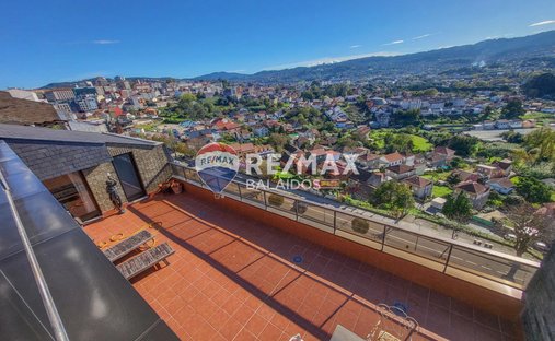 Penthouse in Sardoma, Vigo, Spain 1