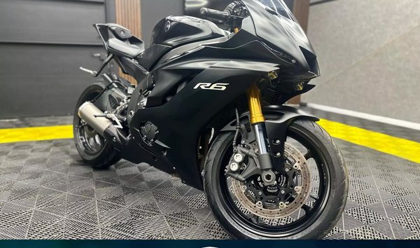 393 luxury and exclusive motorcycles for sale by dealers worldwide on  JamesEdition