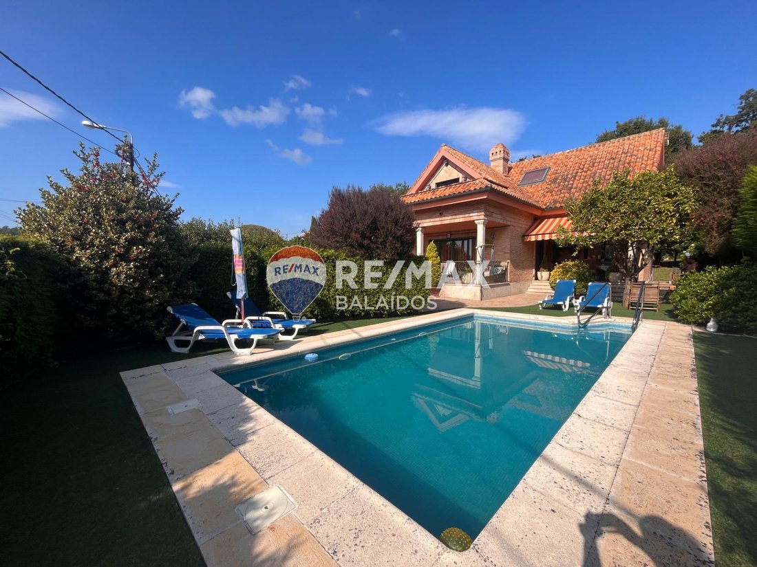 Villa in Vincios, Gondomar, Spain 2 - 15101584