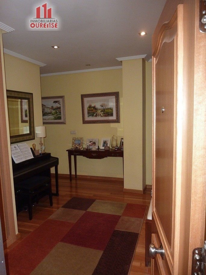 Apartment in Ourense (District), Ourense, Spain 3 - 15099482