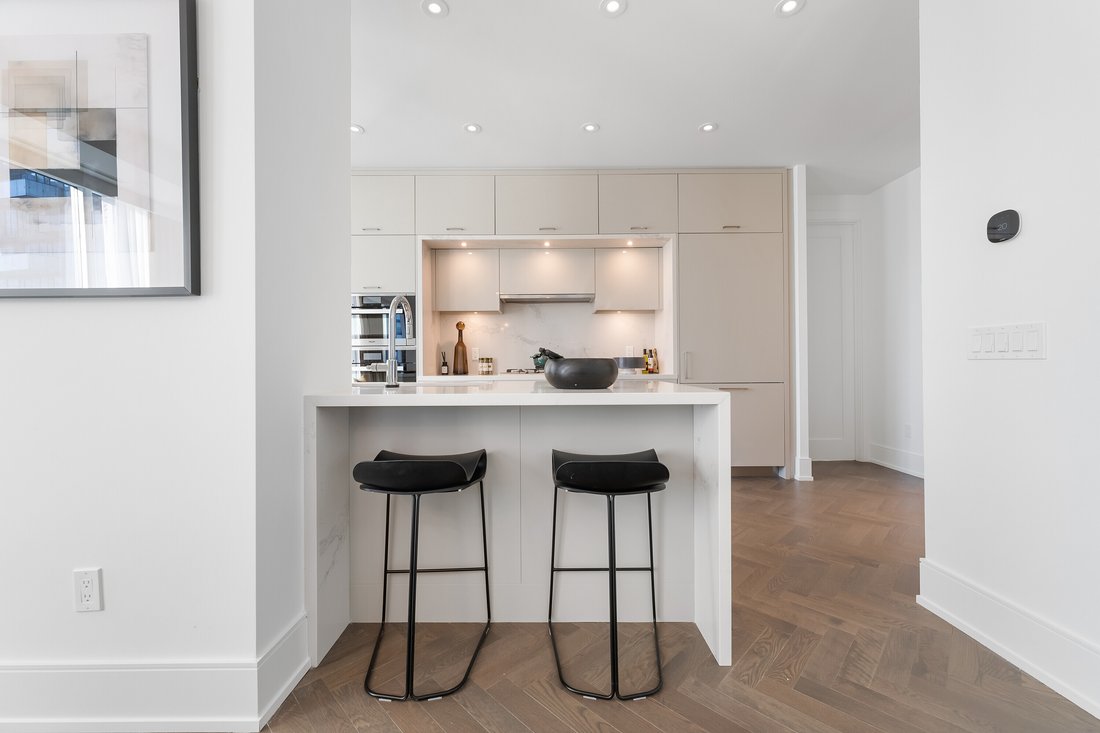 Condo in Toronto, Ontario, Canada 3 - 15112525