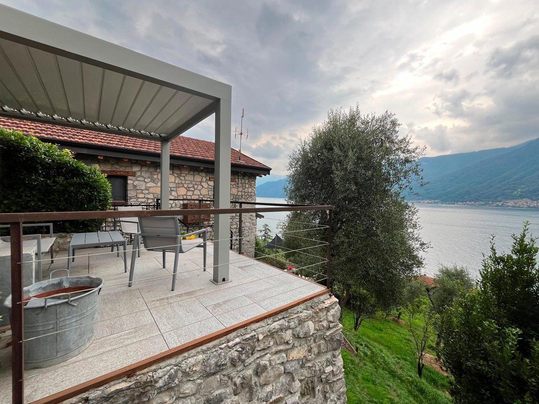 House in Sala Comacina, Lombardy, Italy 1 - 15112752
