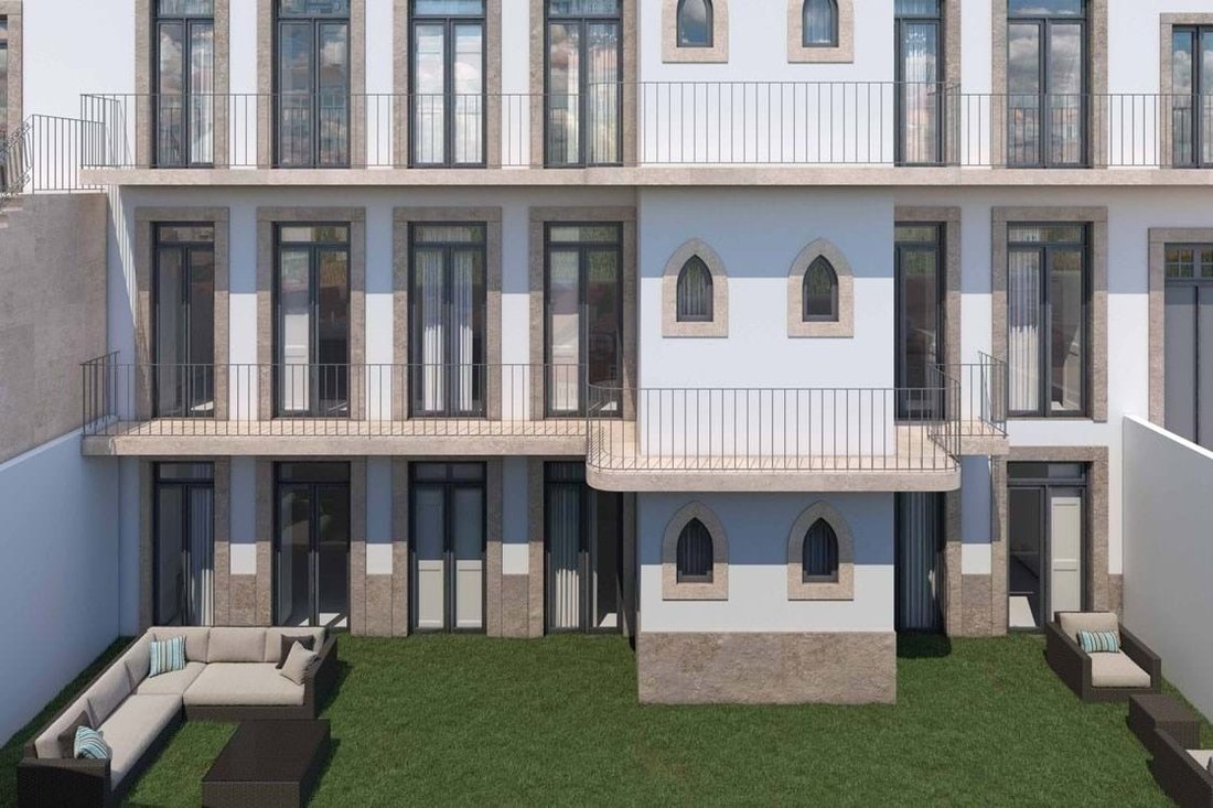 Apartment in Cedofeita, Santo Ildefonso, Se, Miragaia, Sao Nicolau e Vitoria, Porto District, Portugal 1 - 15113495