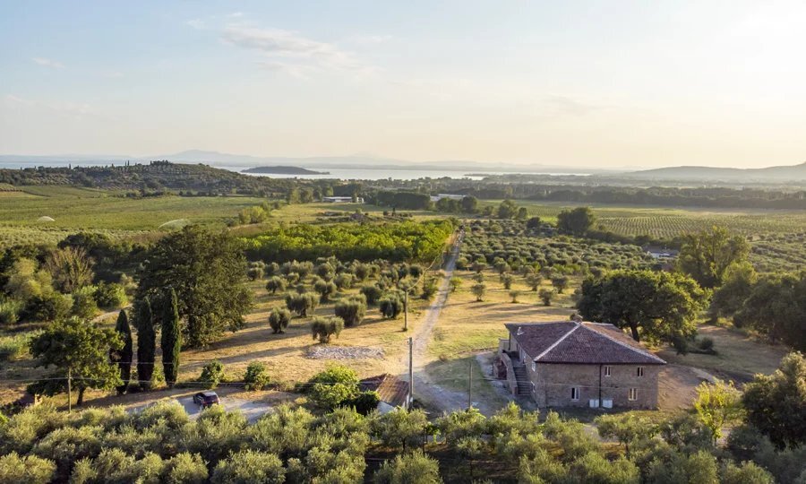 Apartamento en Passignano sul Trasimeno, Umbría, Italia 2 - 15114135