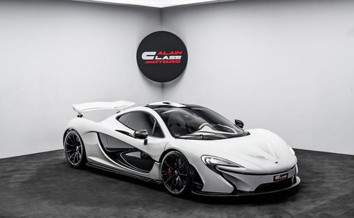 2014 McLaren P1  in Dubai, United Arab Emirates 1