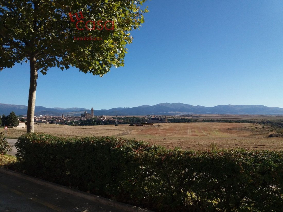 Villa in Segovia, Castile and Leon, Spain 2 - 15113920