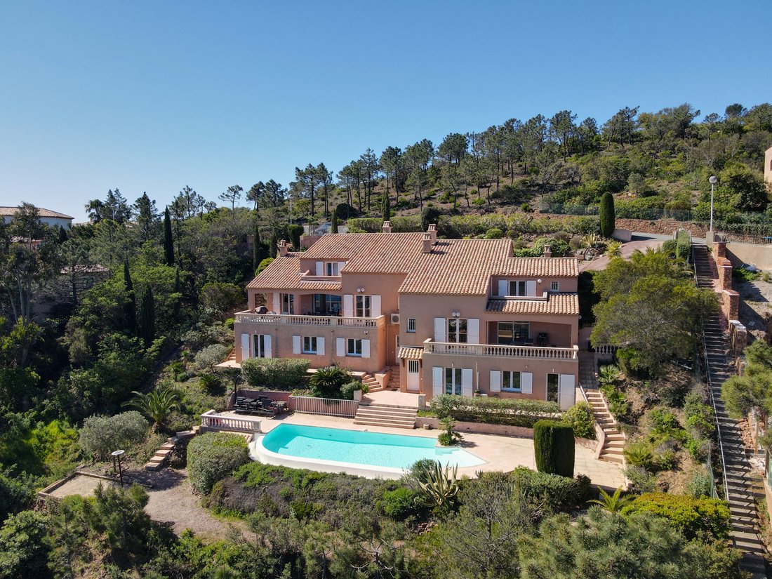 Villa in Le Dramont-Agay-Anthéor-Le Trayas, Saint-Raphaël, France 5 - 14985540
