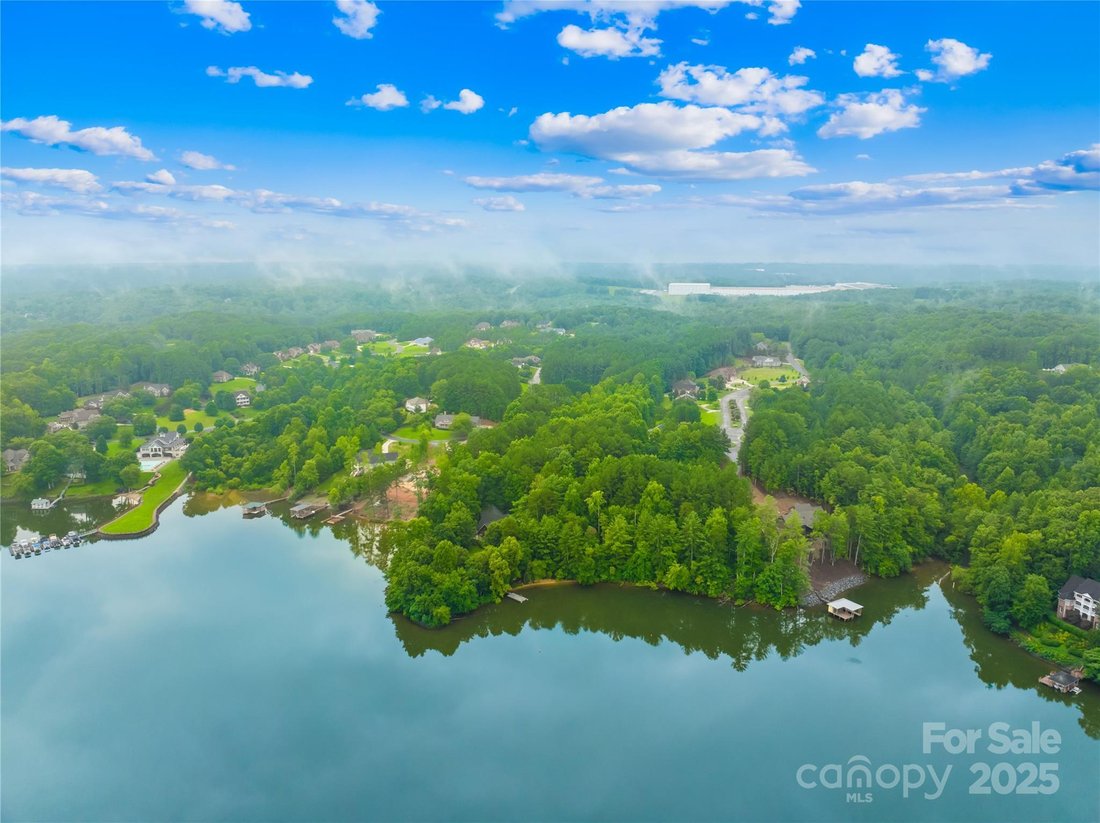 House in Granite Falls, North Carolina, United States 2 - 14540251