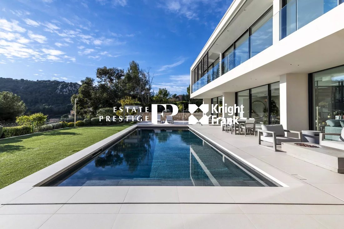 House in Èze, Provence-Alpes-Côte d'Azur, France 2 - 15114108