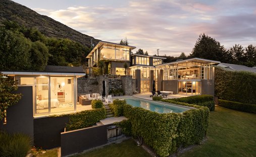 House in Jacks Point, Otago, New Zealand 1