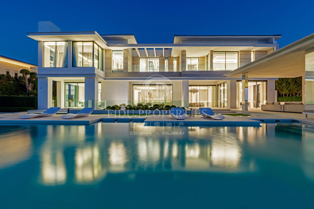 Villa in Hadaeq Sheikh Mohammed Bin Rashid, Dubai, United Arab Emirates 1 - 15115577