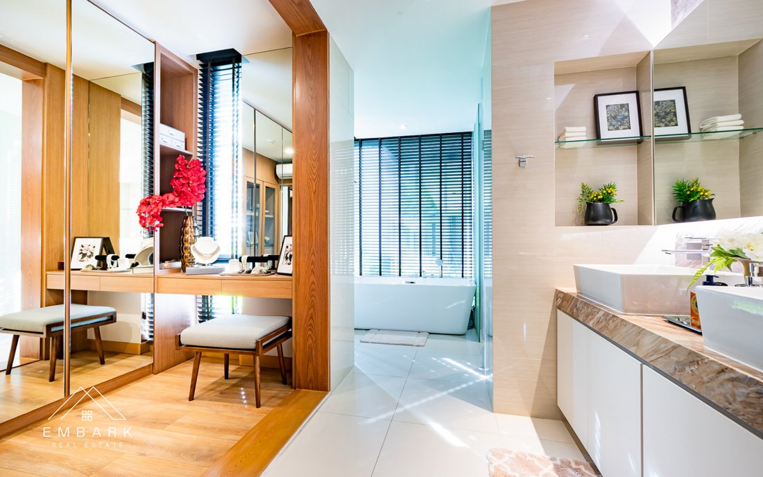 Condo in Phra Khanong Nuea, Bangkok, Thailand 4 - 15115241