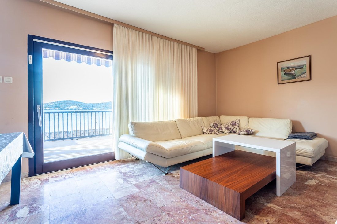 Villa in Zatoglav, Sibenik-Knin County, Croatia 2 - 15115045