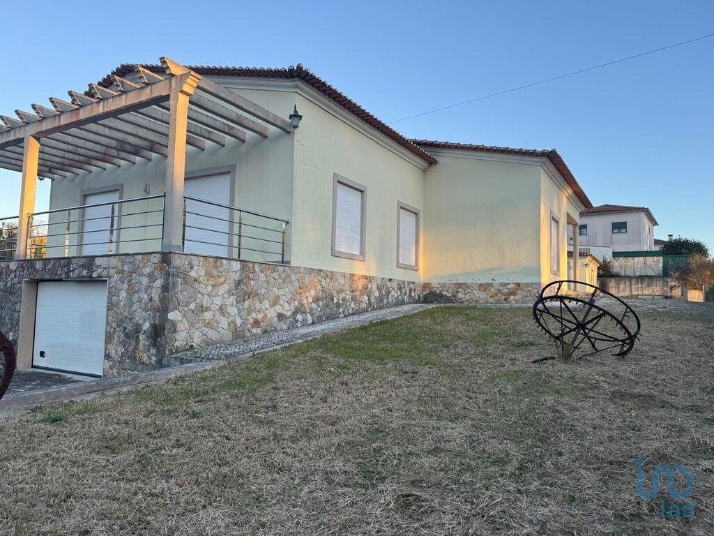 Townhouse in Nazare, Leiria District, Portugal 1 - 14953107