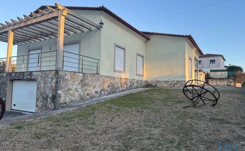 Townhouse in Nazare, Leiria District, Portugal 1