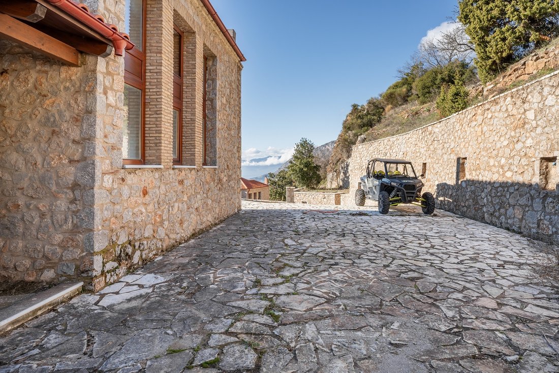 House in Loutron Hraias, Iraia, Peloponnese, Western Greece and the Ionian 3 - 15116066