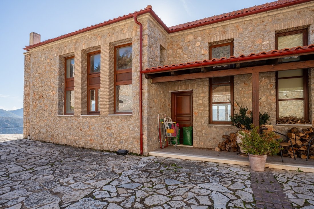 House in Arachova, Thessaly and Central Greece, Greece 3 - 15116081