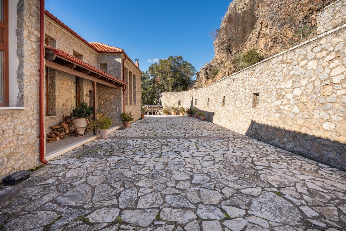 House in Arachova, Thessaly and Central Greece, Greece 2 - 15116081