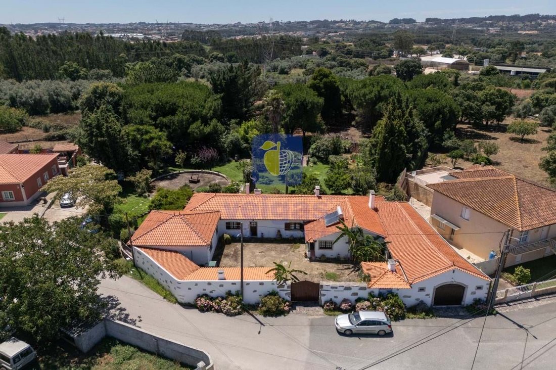 Villa in Turquel, Leiria District, Portugal 1 - 14960073