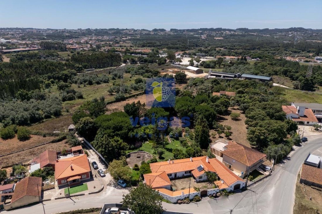 Villa in Turquel, Leiria District, Portugal 4 - 14960073