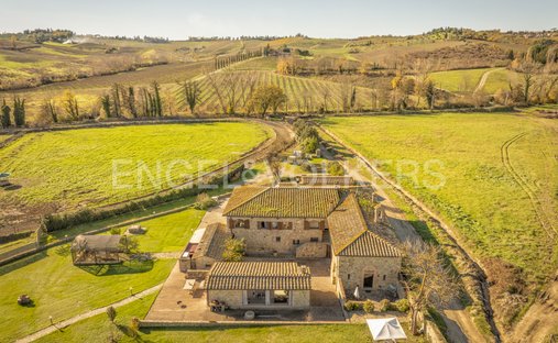 Corps de ferme à Castelnuovo Berardenga, Toscane, Italie 1
