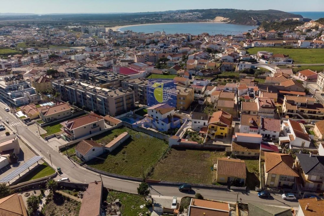 Villa in Sao Martinho do Porto, Leiria District, Portugal 1 - 12319053