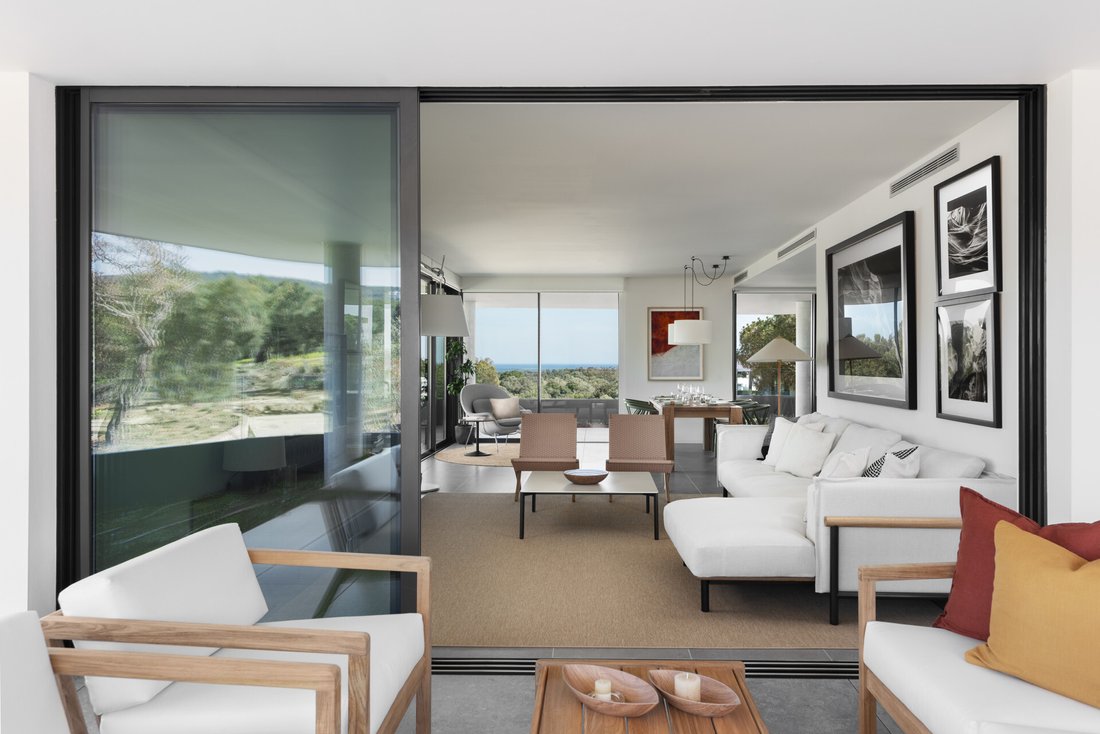 Apartment in Sotogrande, San Roque, Andalusia 1 - 15117382