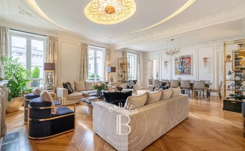Apartment in Paris, Île-de-France, France 1