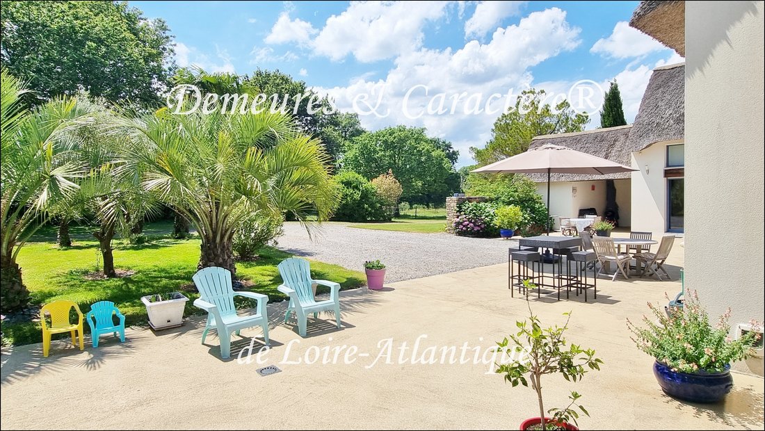 Image 1: Castle in Saint-André-des-Eaux, Pays de la Loire, France 1 - 15117134