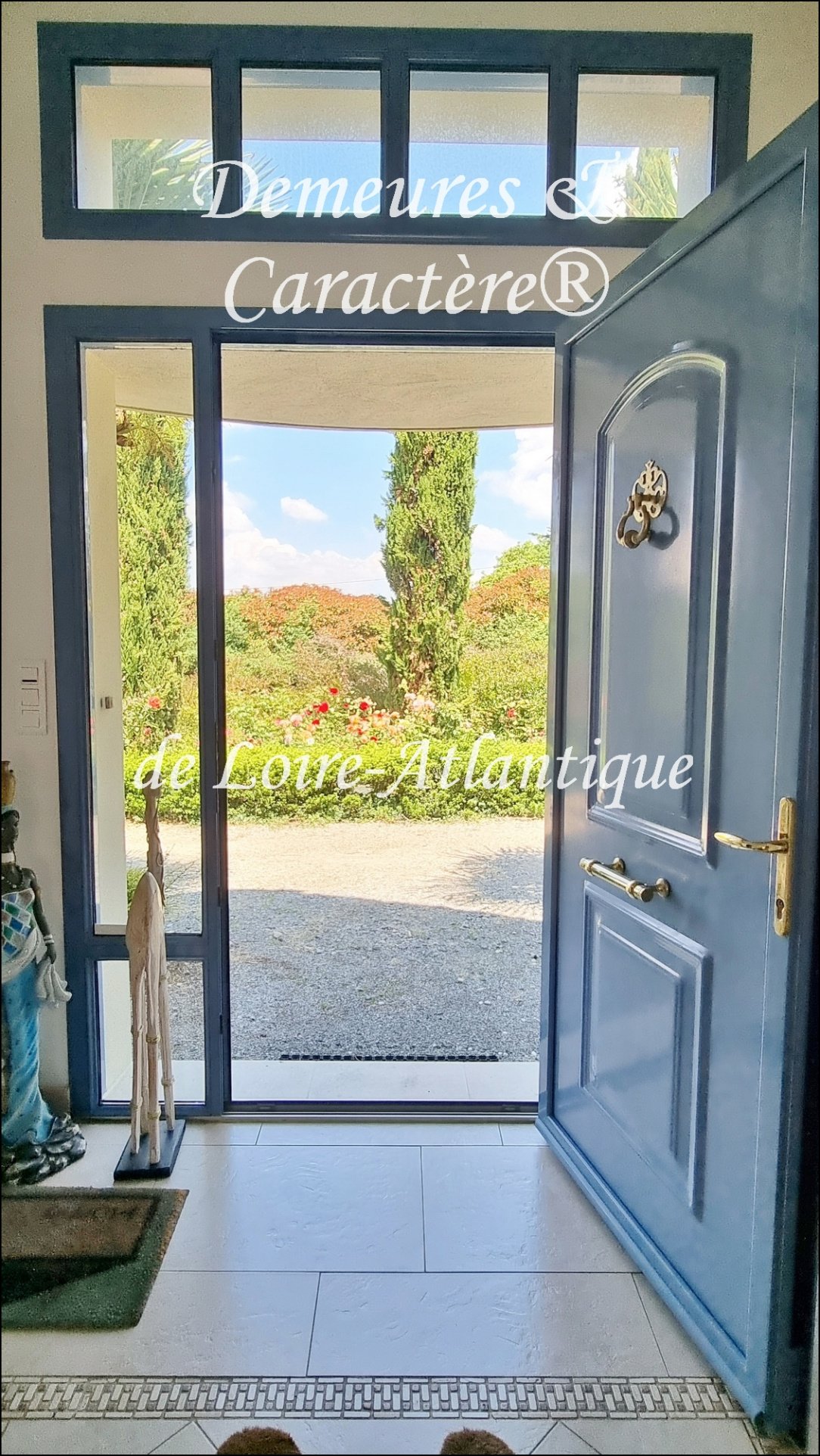 Whispering Meadows: A Timeless Loire Haven Where Nature Embraces Elegance