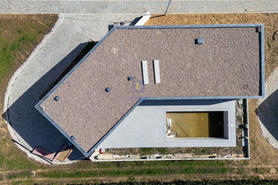 Villa in Nossa Senhora do Populo, Coto e Sao Gregorio, Leiria District, Portugal 2 - 14982709